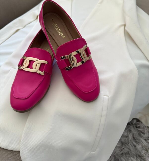 FLATS ANI PINK